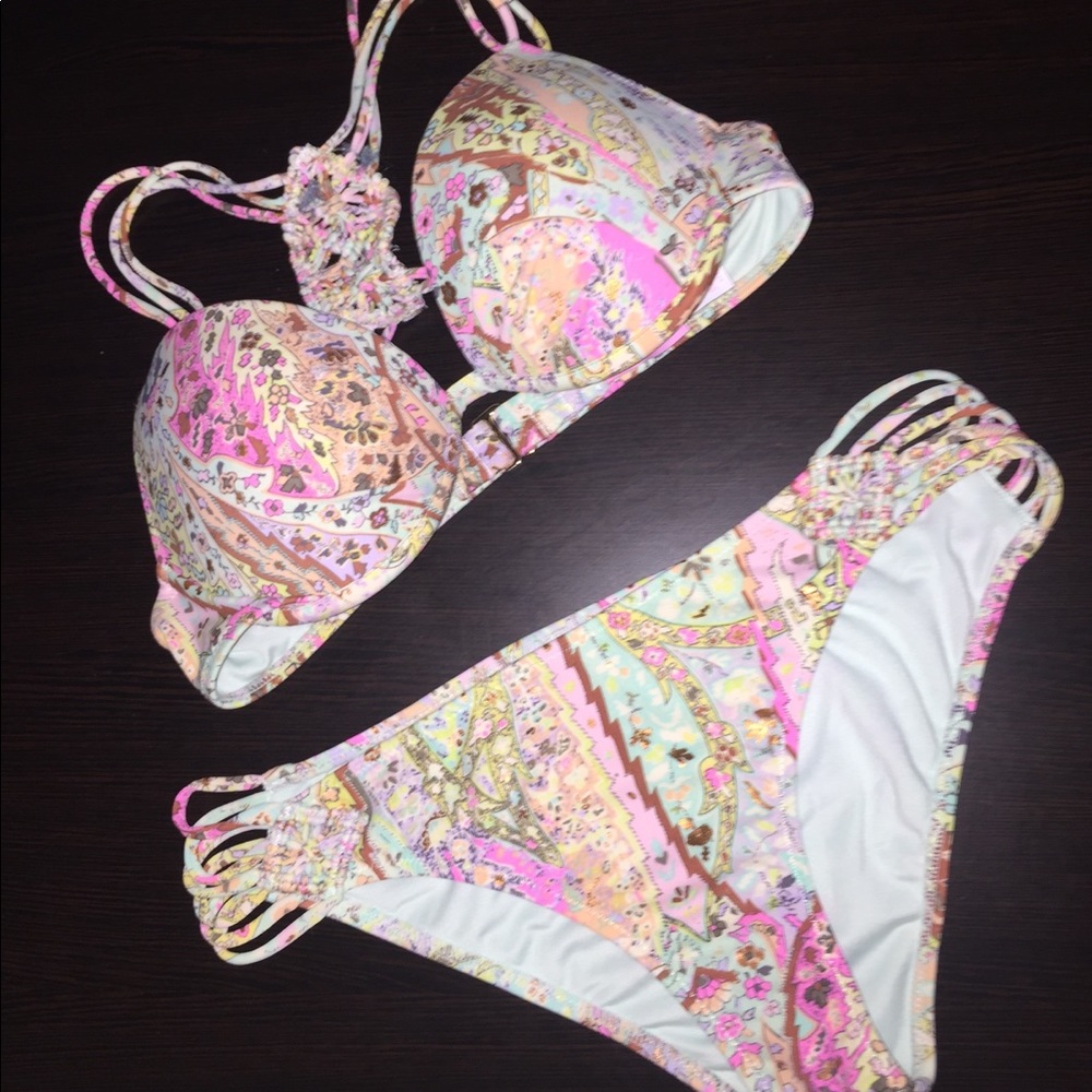 Bikini